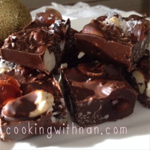 Festive chocolate slice, so easy to make.